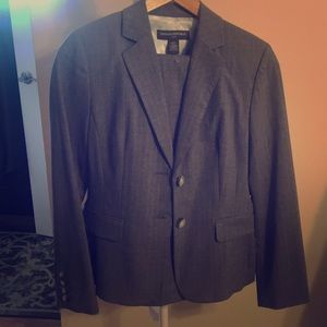 Banana Republic Women’s Suit